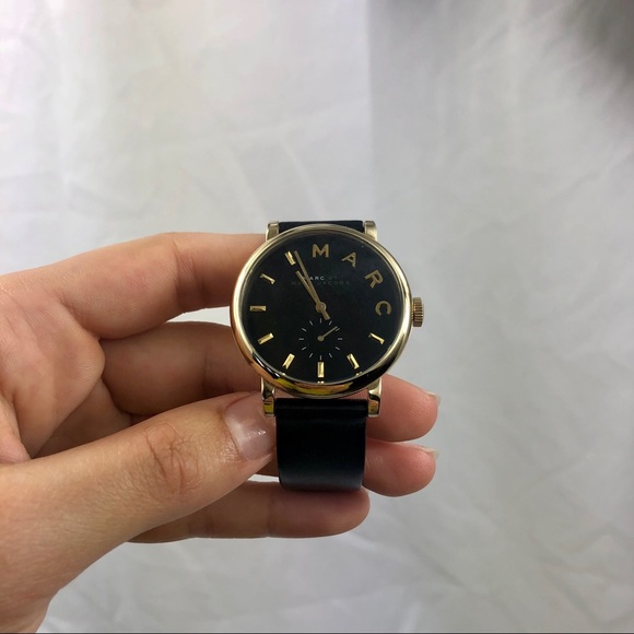 Marc by Marc Jacobs unisex round casual wristwatch - Picture 3 of 8